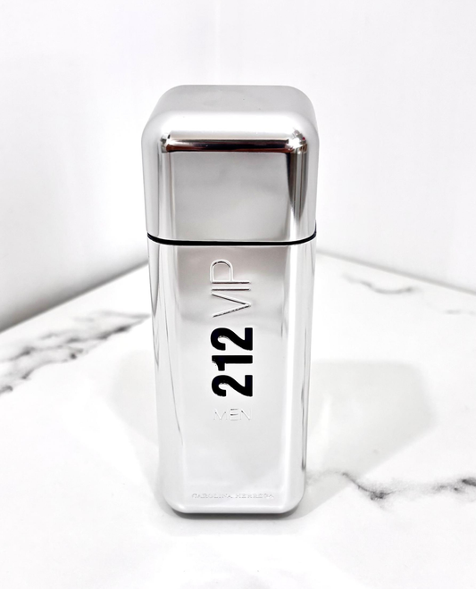 Carolina Herrera 212 VIP Men Eau de Toilette