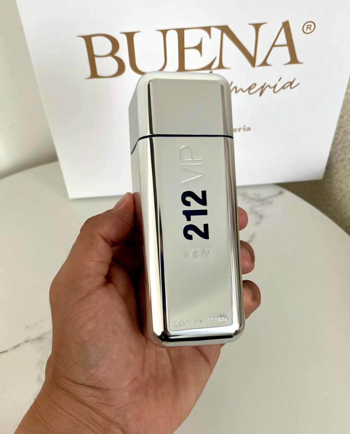 Carolina Herrera 212 VIP Men Eau de Toilette