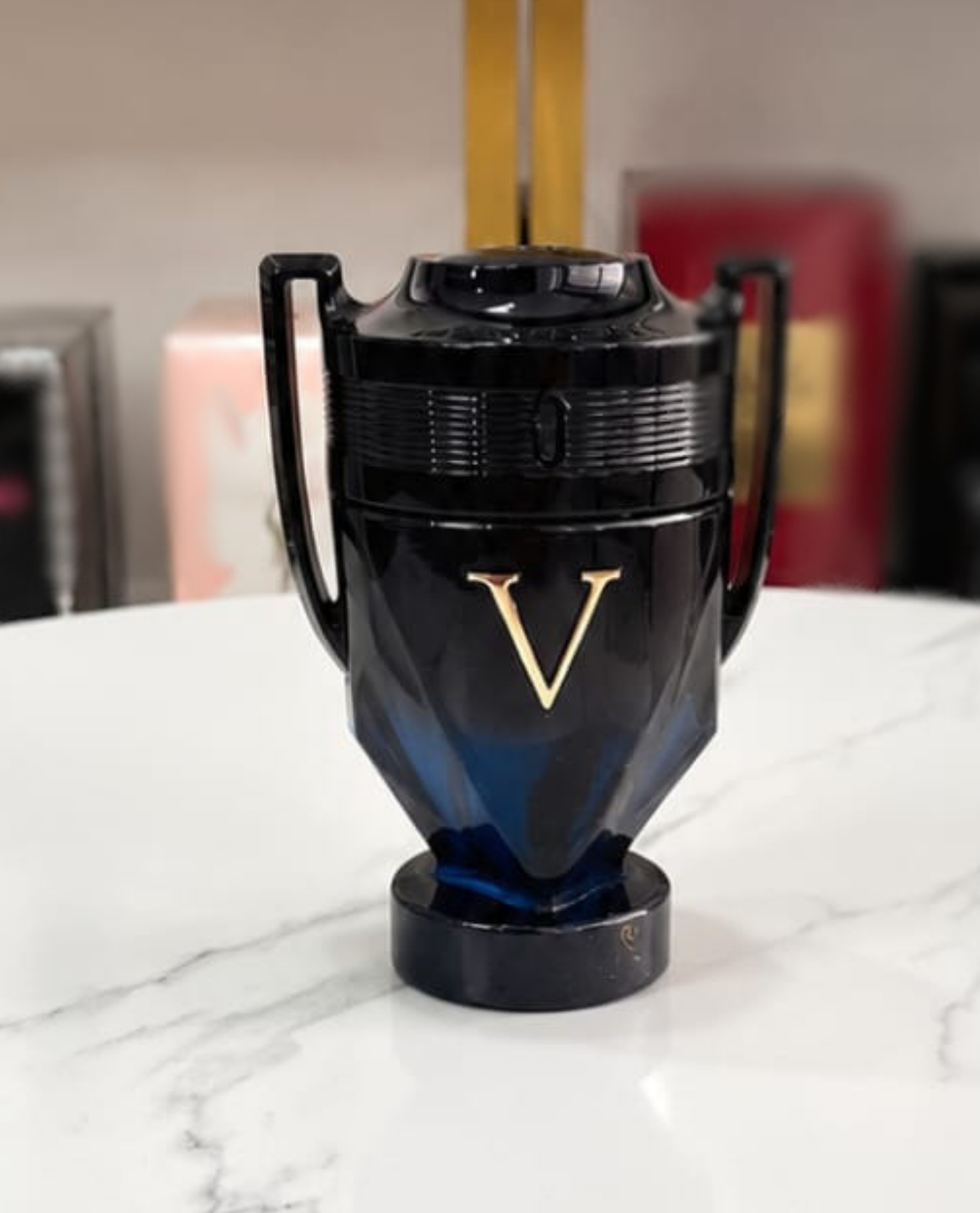 Invictus Victory ELIXIR Parfum Intense